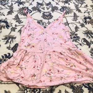 Camisole size medium, very cute, used